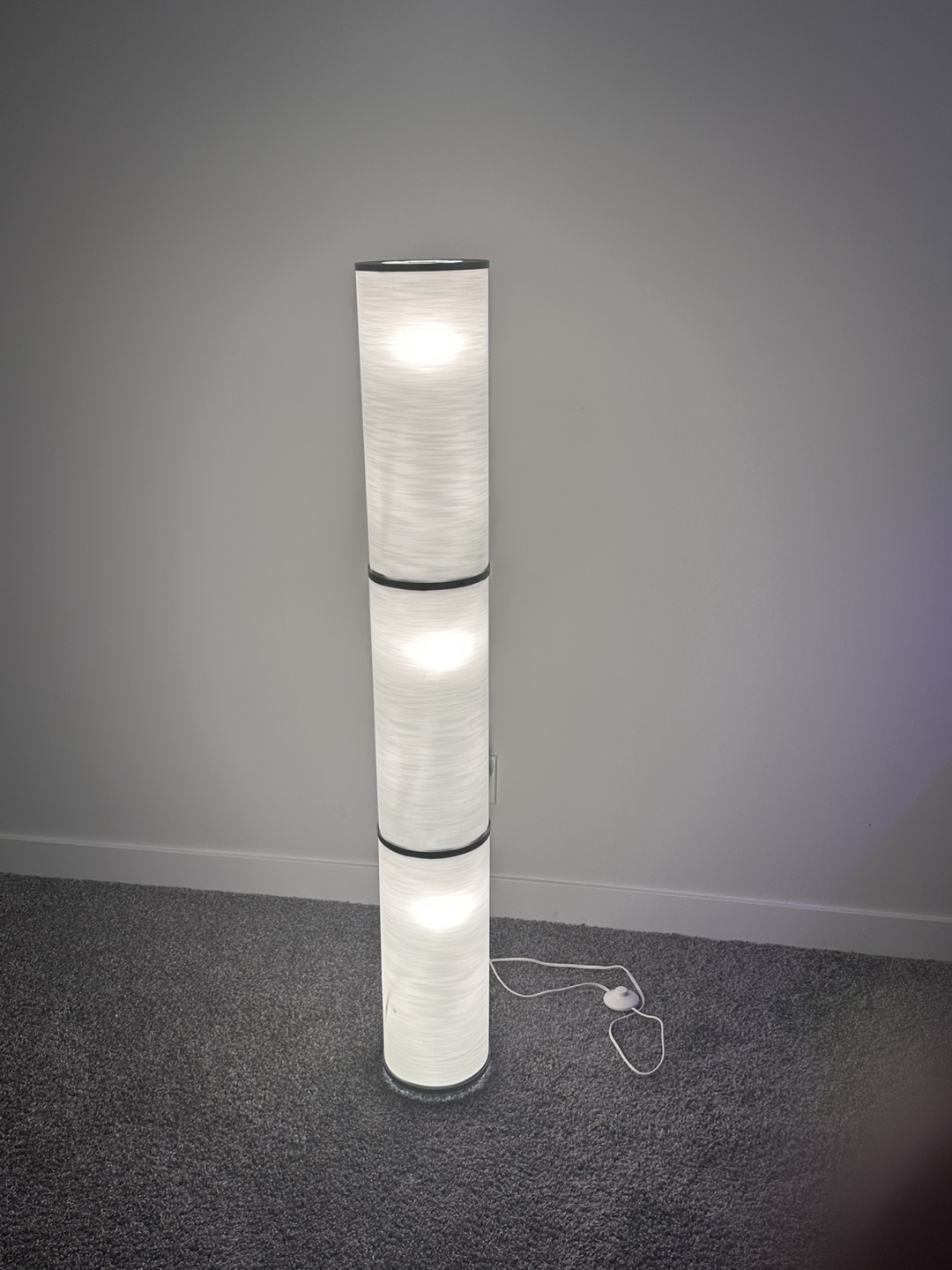 Floor lamp