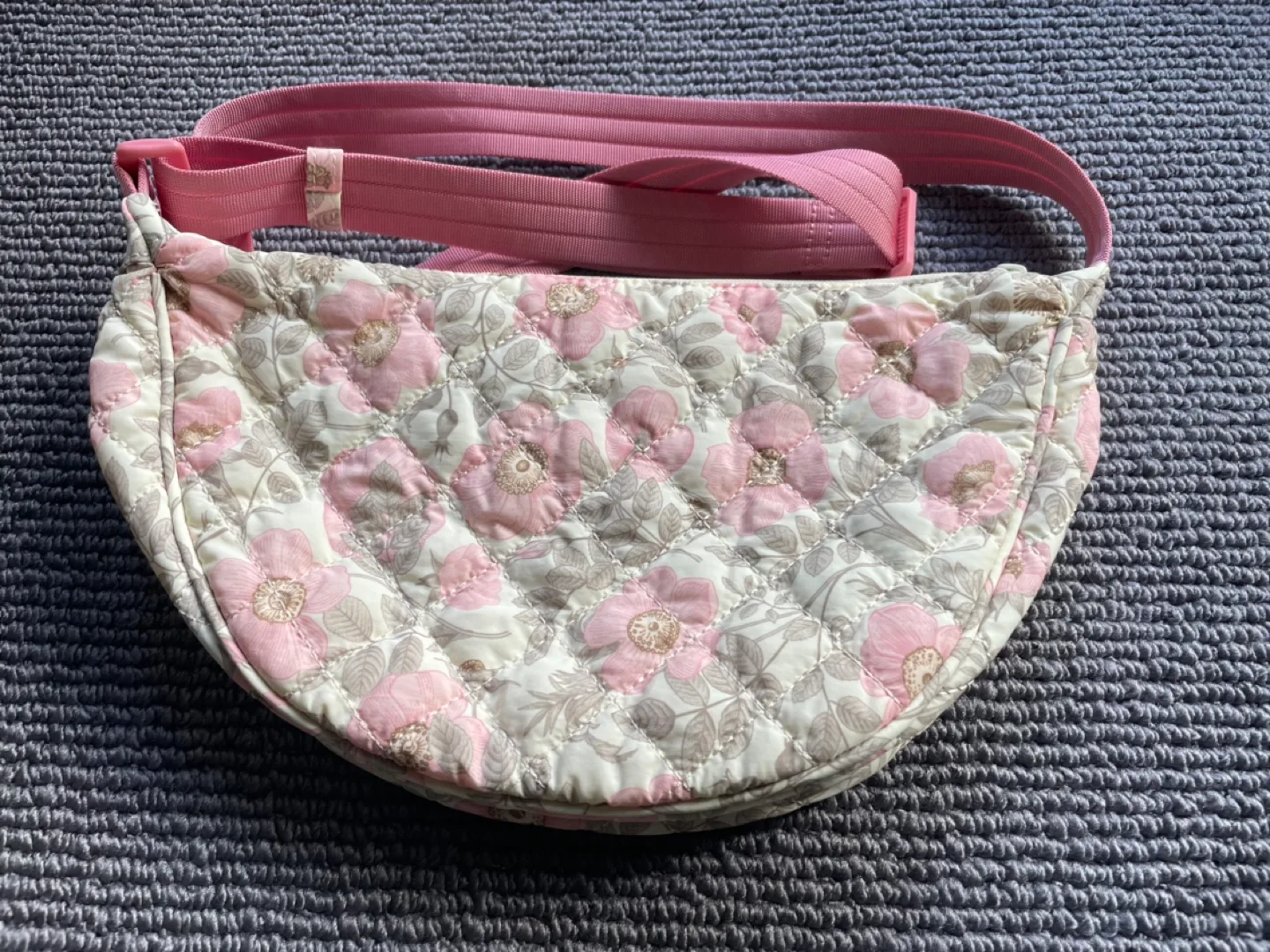 Jillian Harris x Ela Crossbody Bag - Alberta Rose Print image indicator(2)