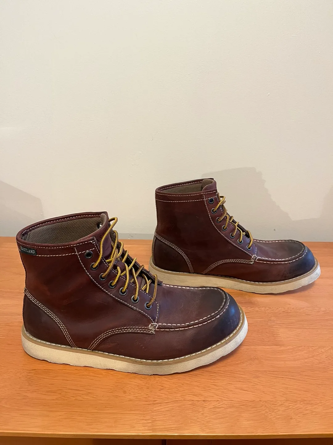 Eastland Men's Lumber Up - Oxblood image indicator(2)