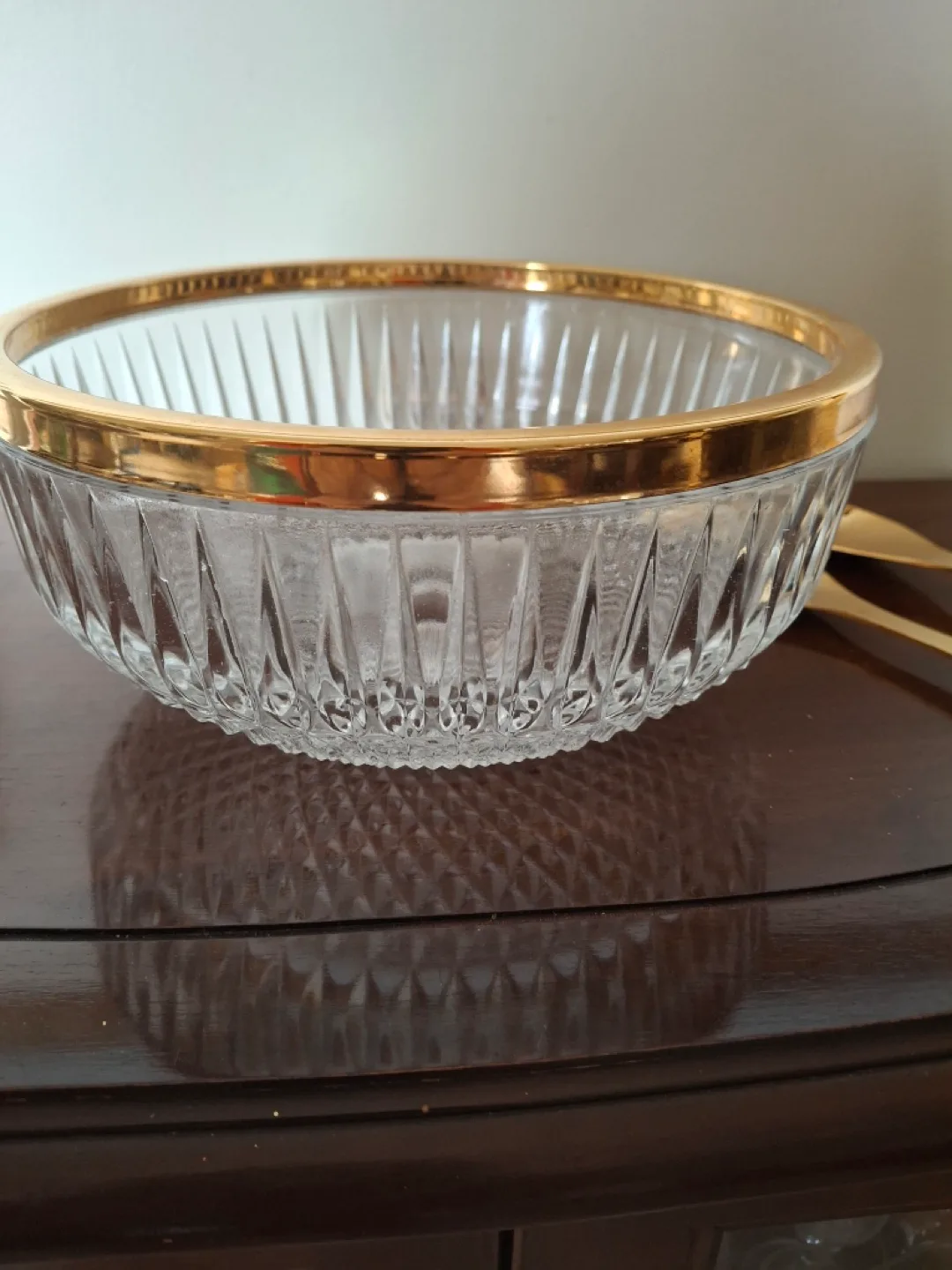 Crystal bowl with gold trim & salad servers image indicator(4)