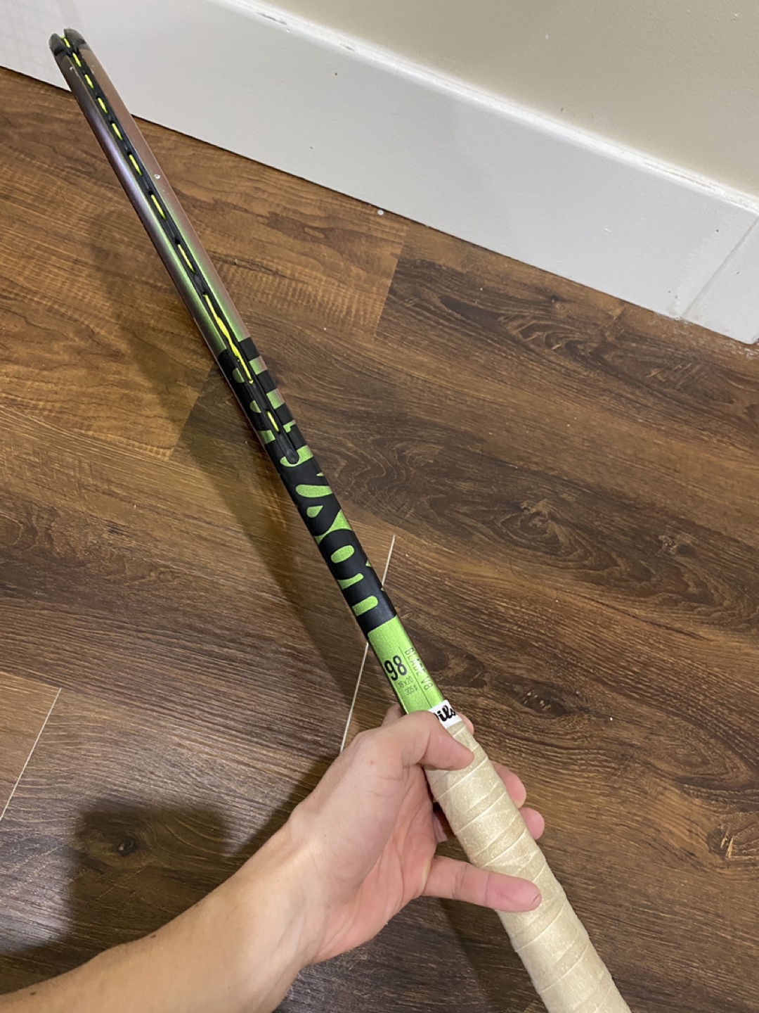 Wilson Blade V8 18x20 Tennis Racquet - photo 2