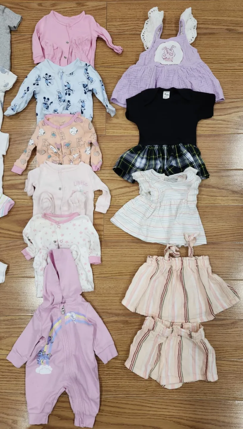Baby Girl Clothes Bundle - Size 0-3 Months 🥕 image indicator(2)