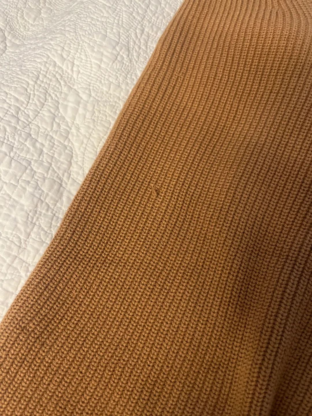 Brand New / never worn Gap Maternity V-Neck Sweater image indicator(3)