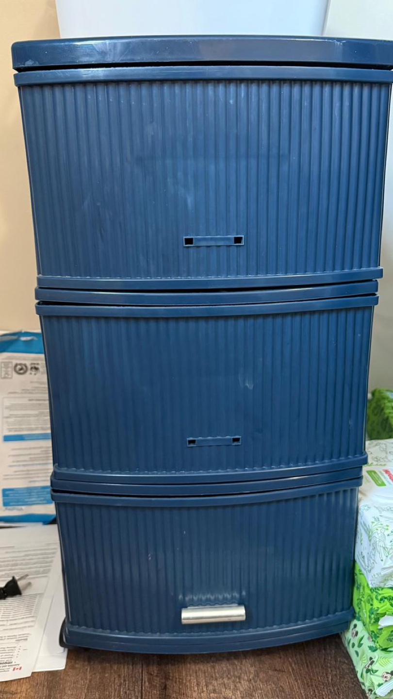 3-Drawer Storage Unit with wheels