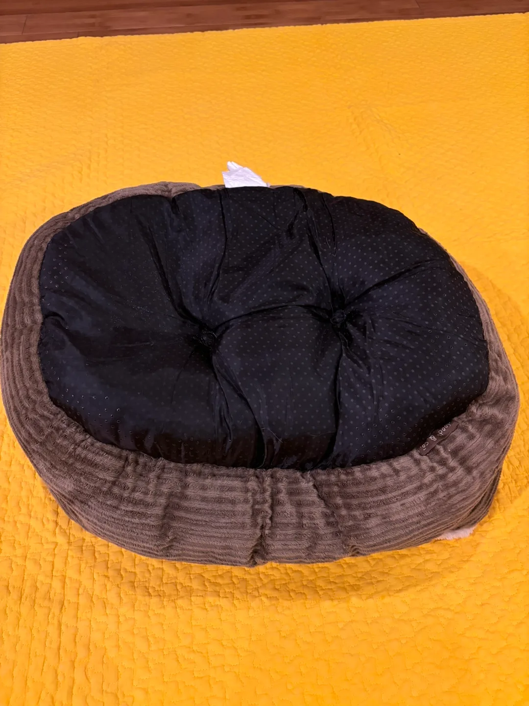 Khaki and White Dog Bed image indicator(7)