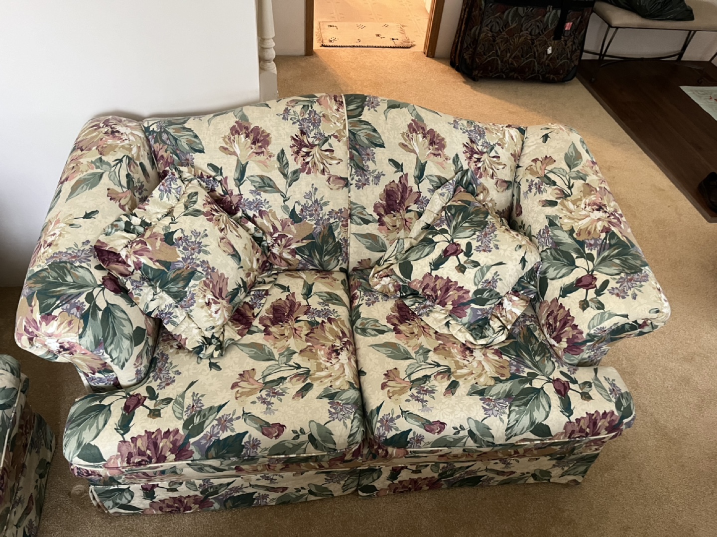 Floral Couch and Loveseat Set