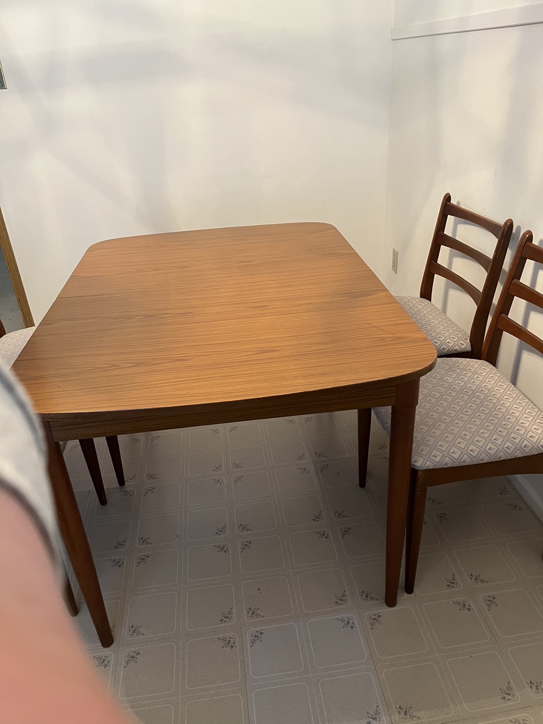 Mid Century Modern  Dining Table Set with 4 chairs - photo 4