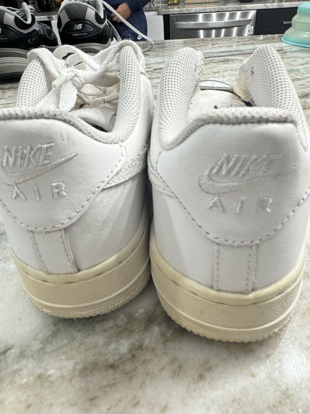 Nike Air Force 1 Size 5.5Y - photo 3