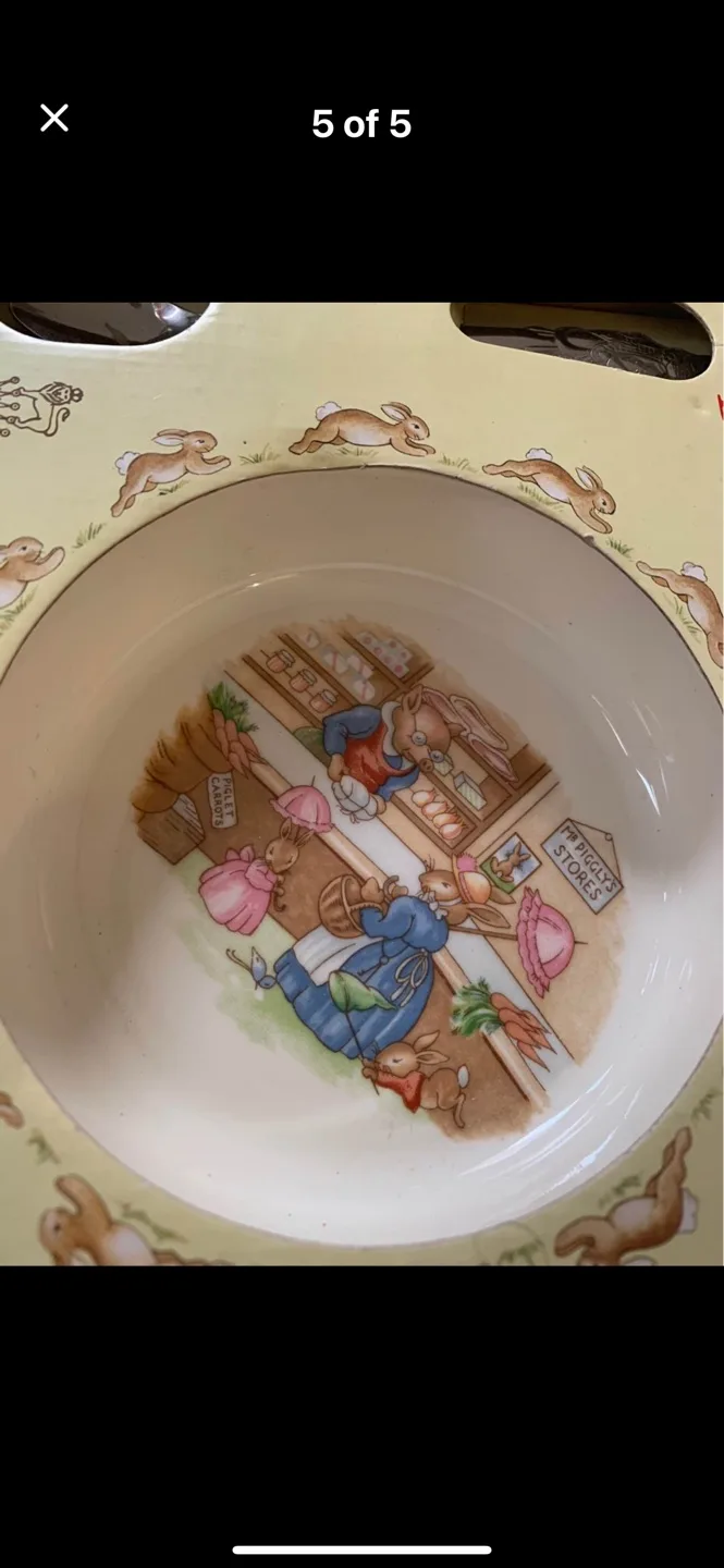 Royal Doulton Bunnykins Nursery Set image indicator(5)