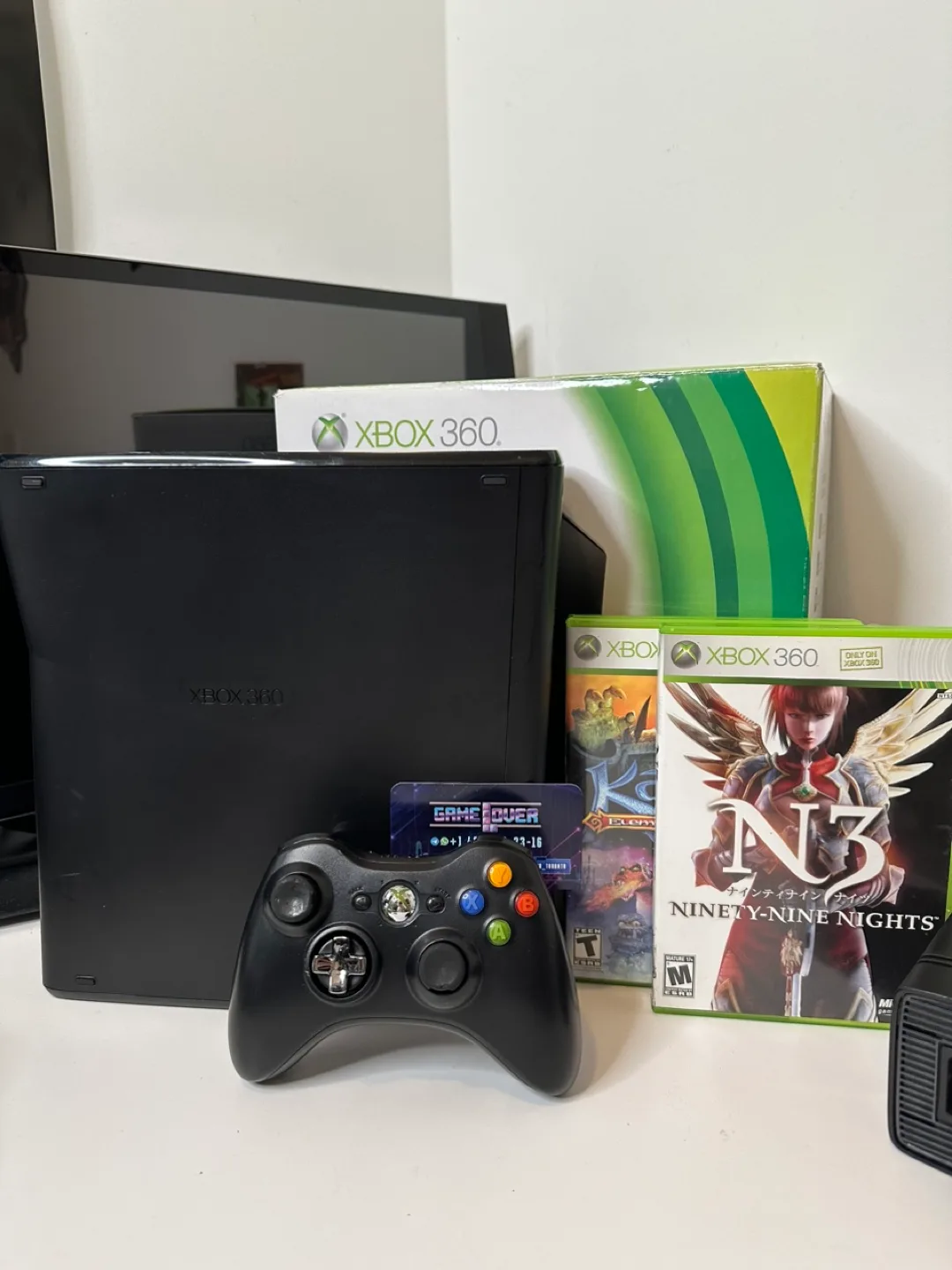 Xbox 360 Slim thumbnail