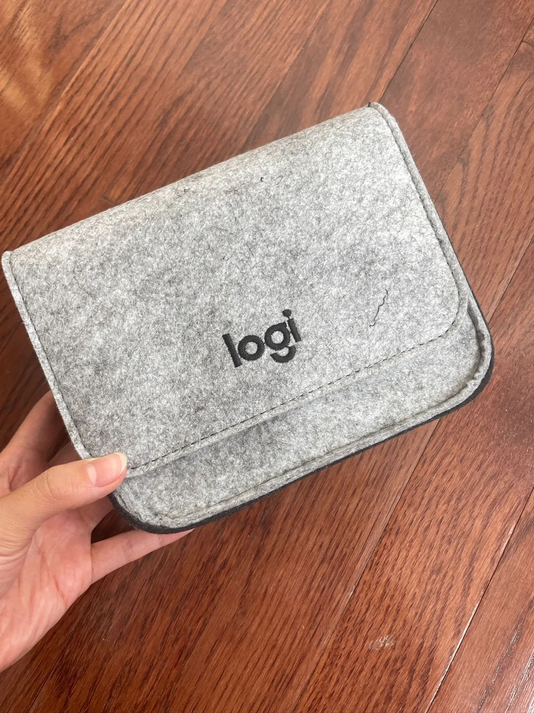 Logitech accessories carrying case thumbnail