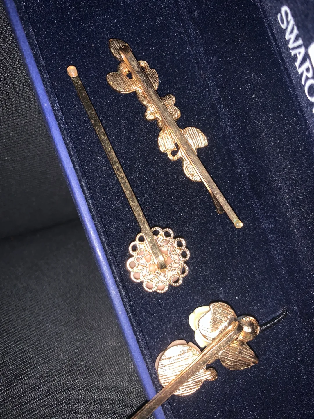 Gold plated vintage Hair Pins image indicator(2)