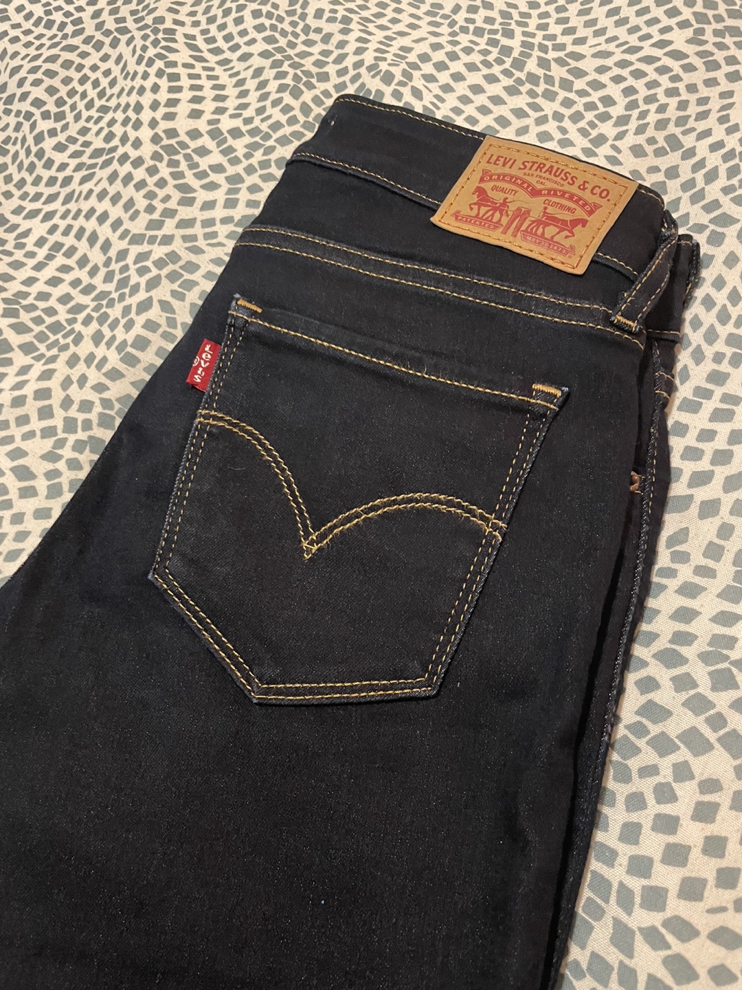 Levi's 711 Skinny Filiforme Jeans