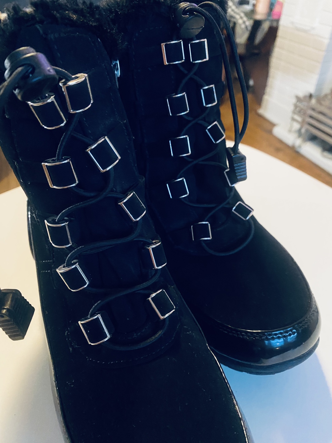 Black Faux Fur Winter Boots