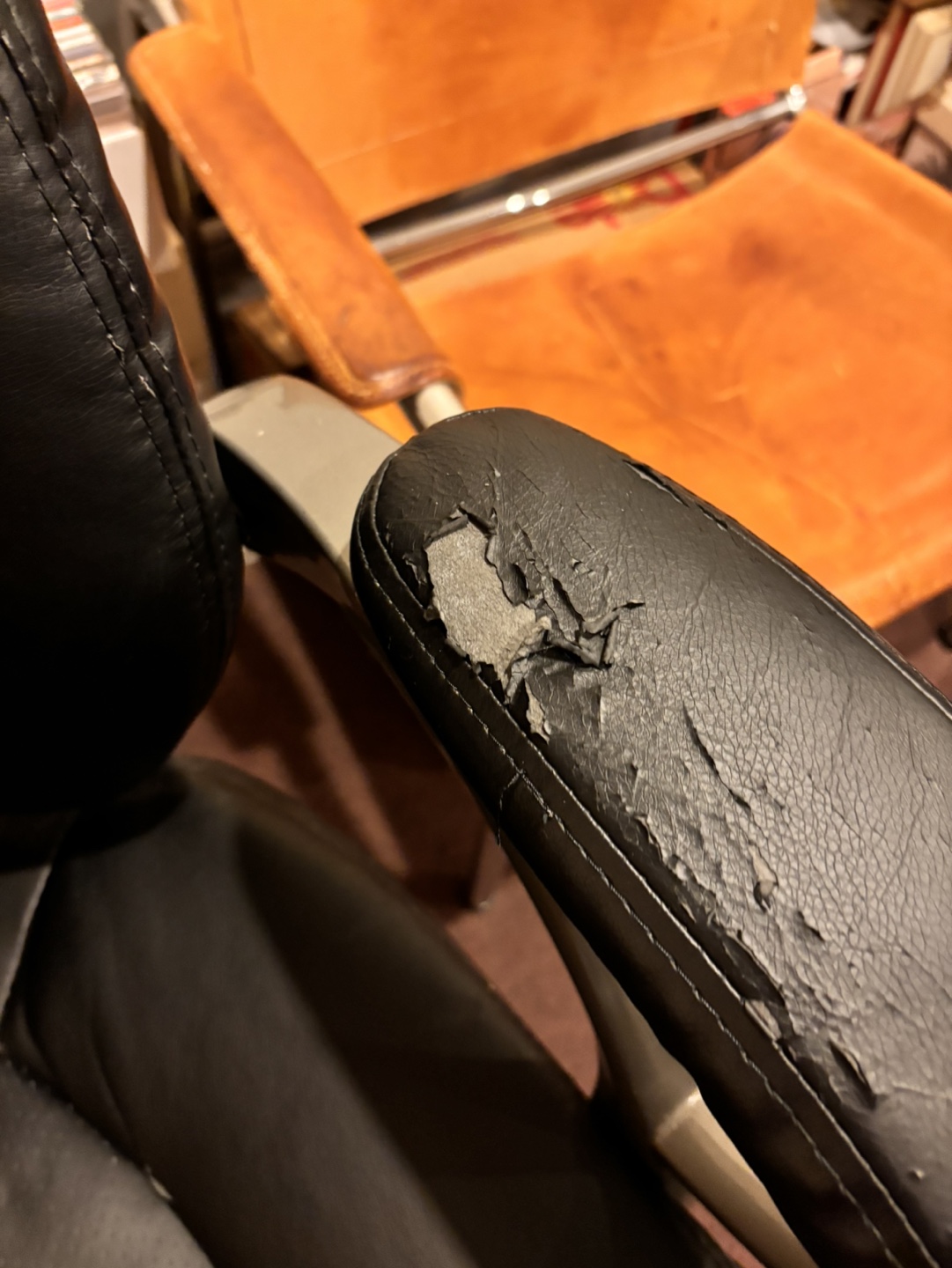 Office Chair - photo 5