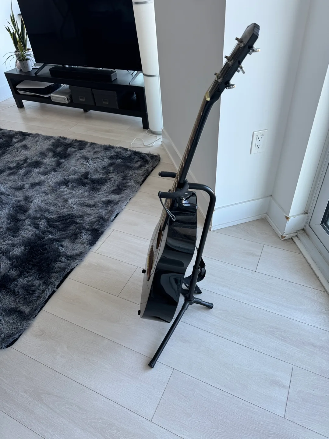 Guitar Stand image indicator(3)