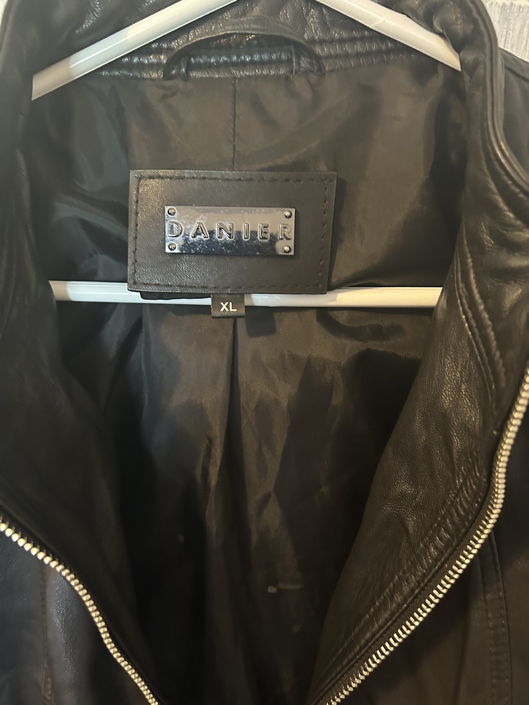 Danier Leather Jacket - photo 2