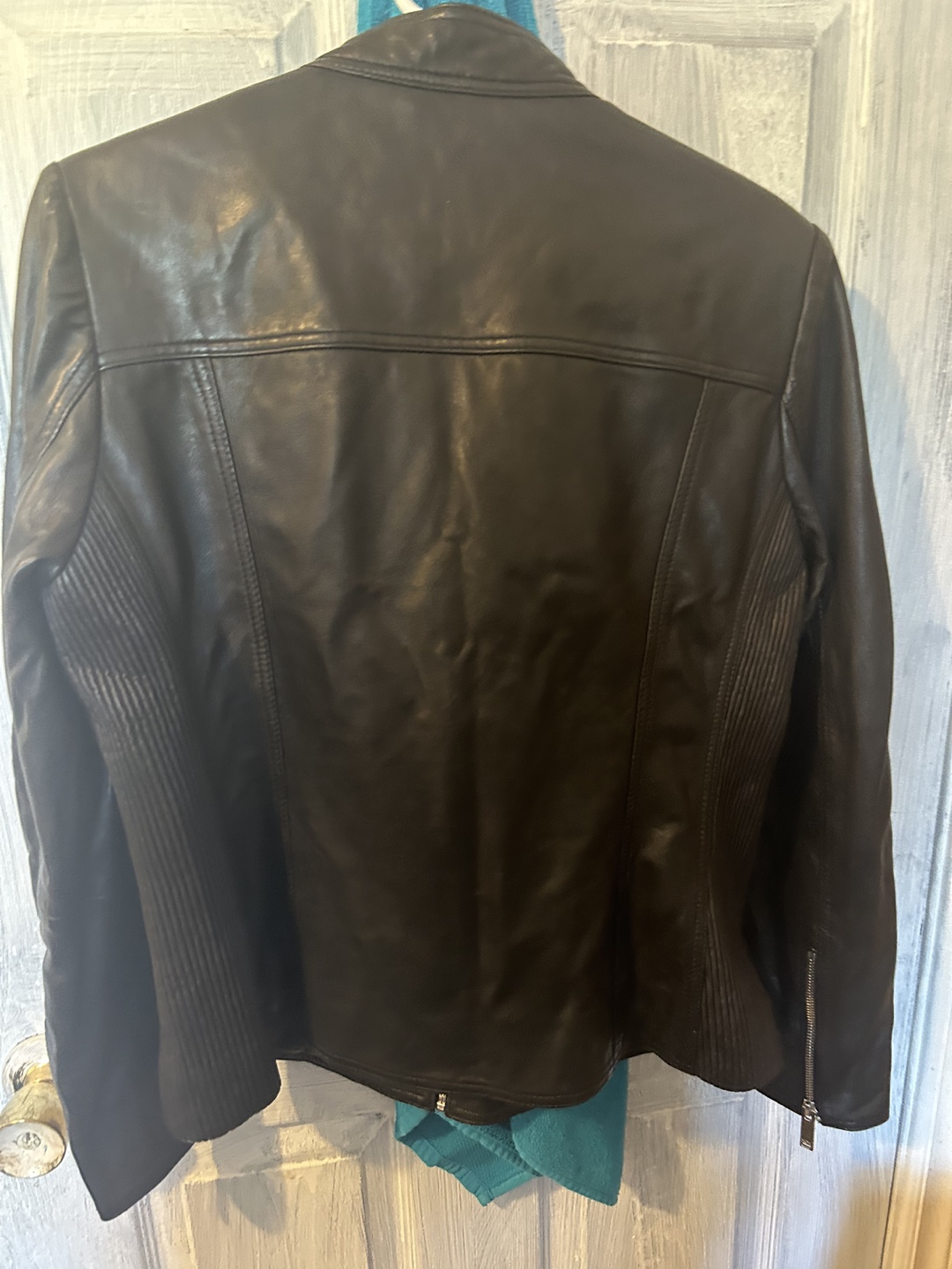 Danier Leather Jacket - photo 3