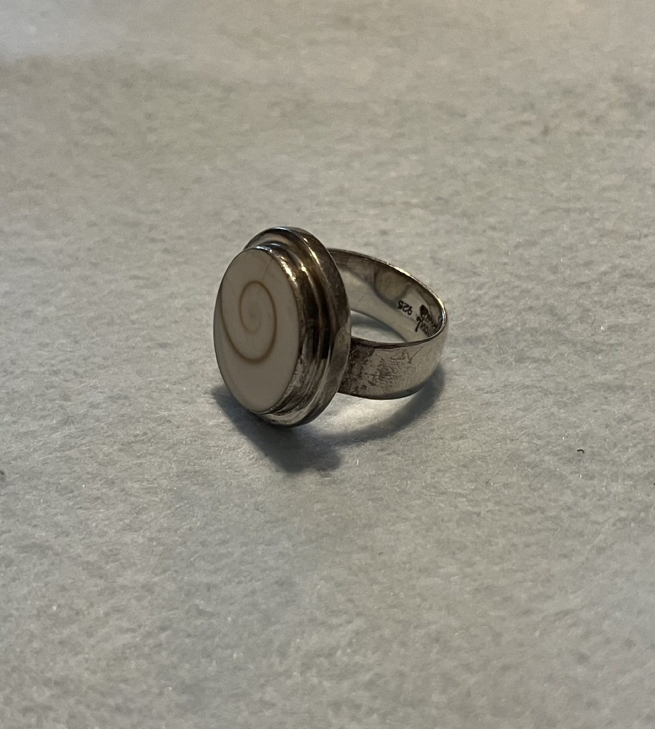 Sterling Silver Shell Ring - photo 3