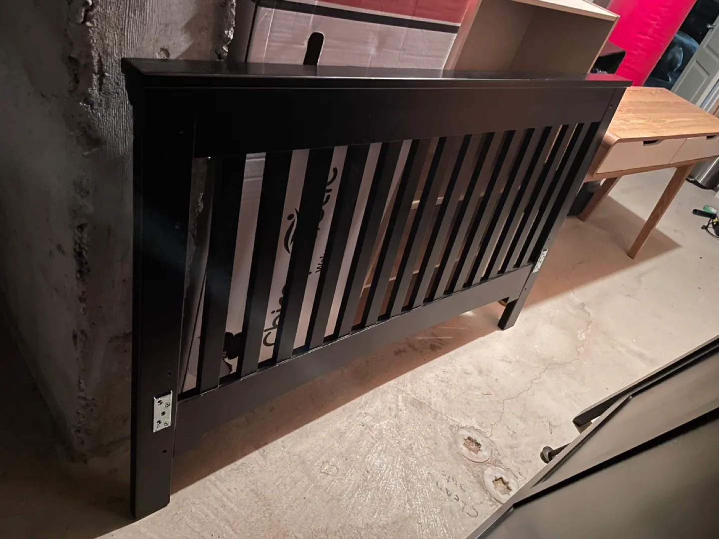 Solid wood double size headboard & footboard image indicator(8)