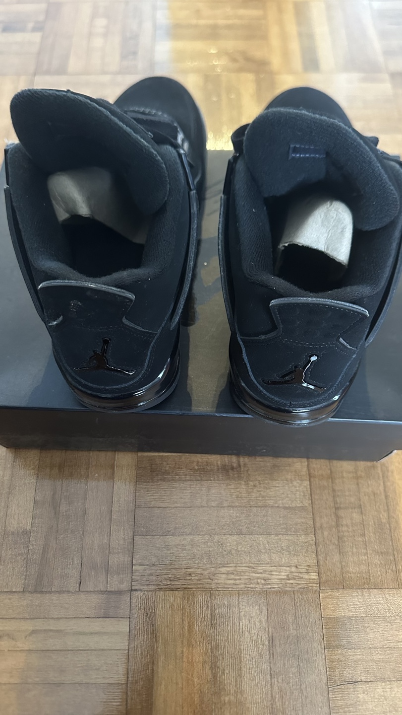 Air Jordan 4 Retro Black cats - photo 3
