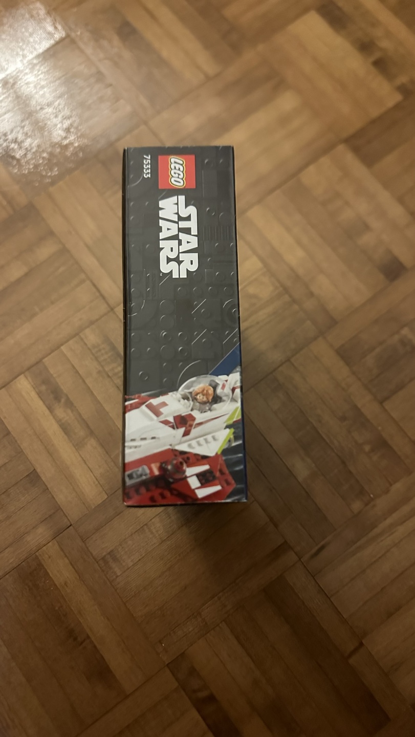 LEGO Star Wars 75333 Obi-Wan Kenobi's Jedi Starfighter - photo 4