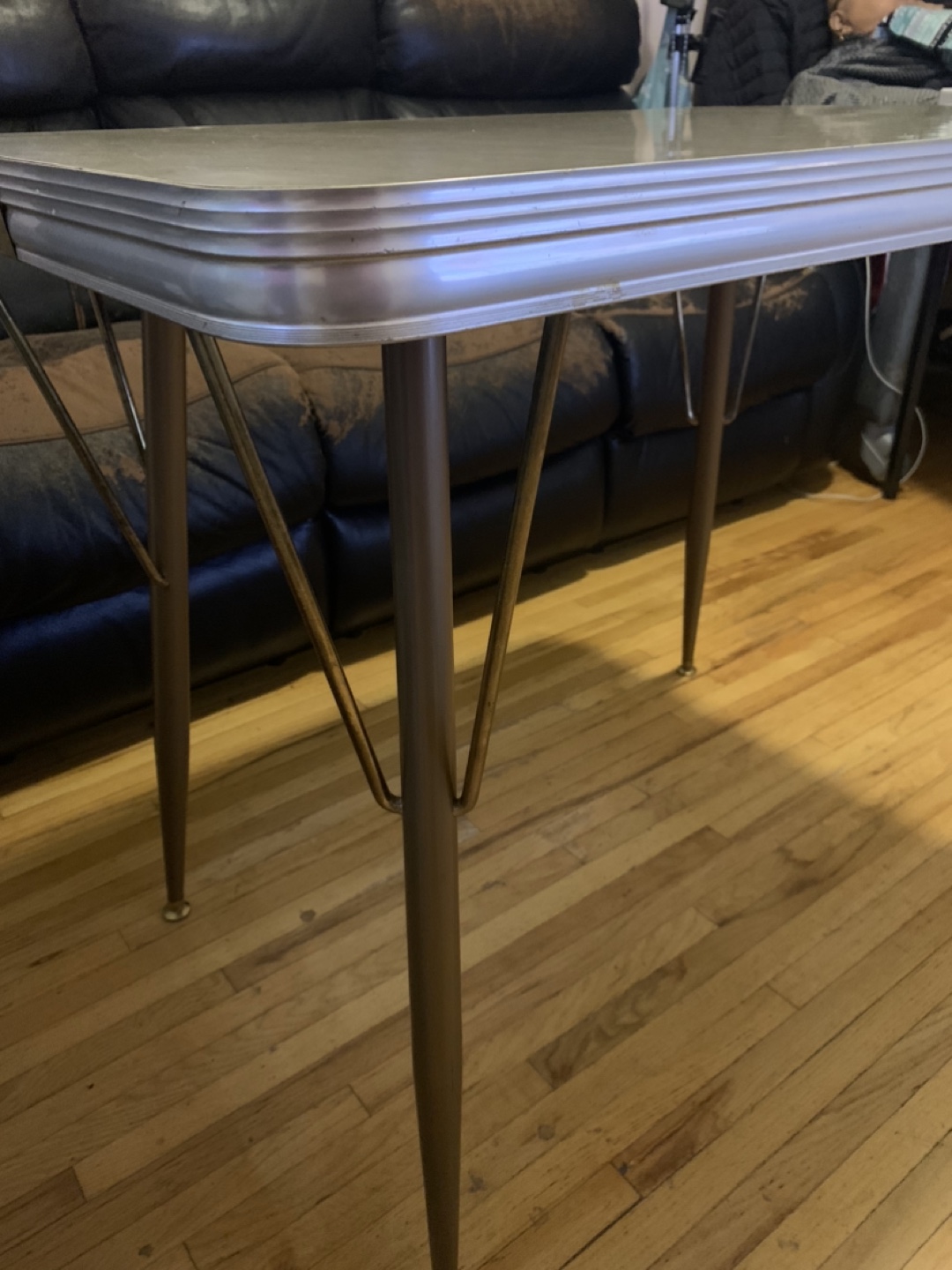 Vintage Retro Formica and Chrome Kitchen Table - photo 3