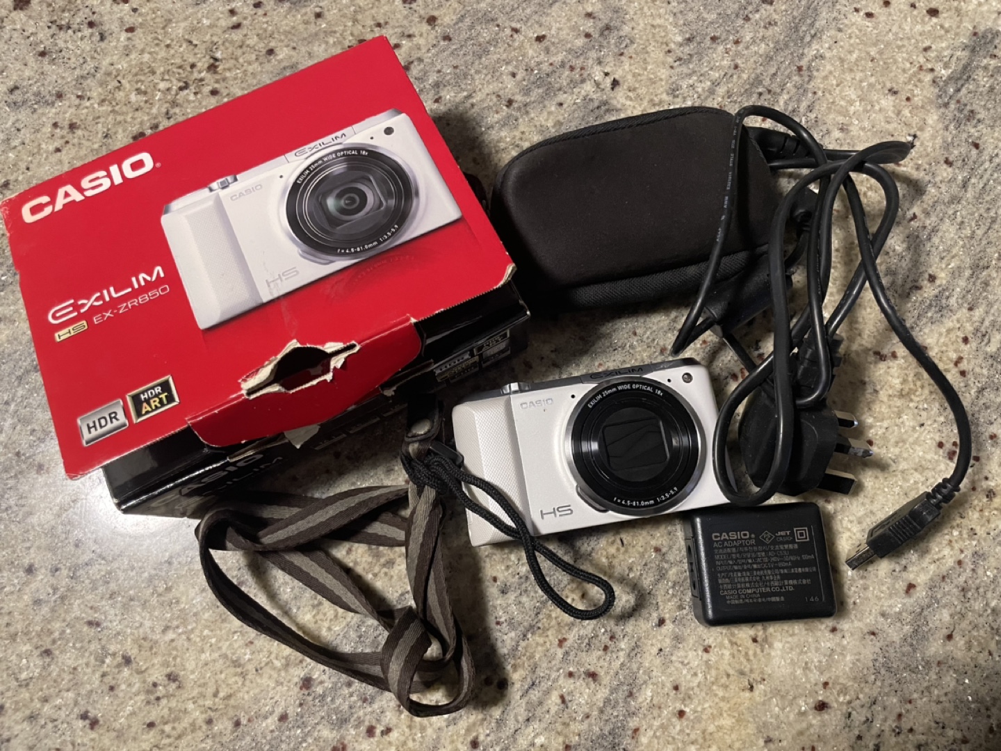 Casio digital camera - photo 2