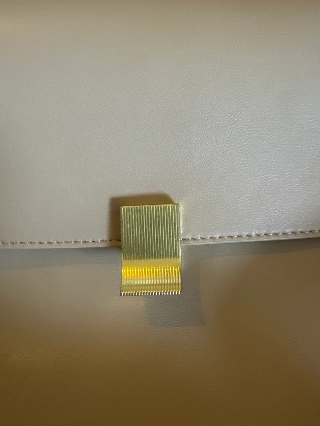 Beige Shoulder Bag image indicator(2)