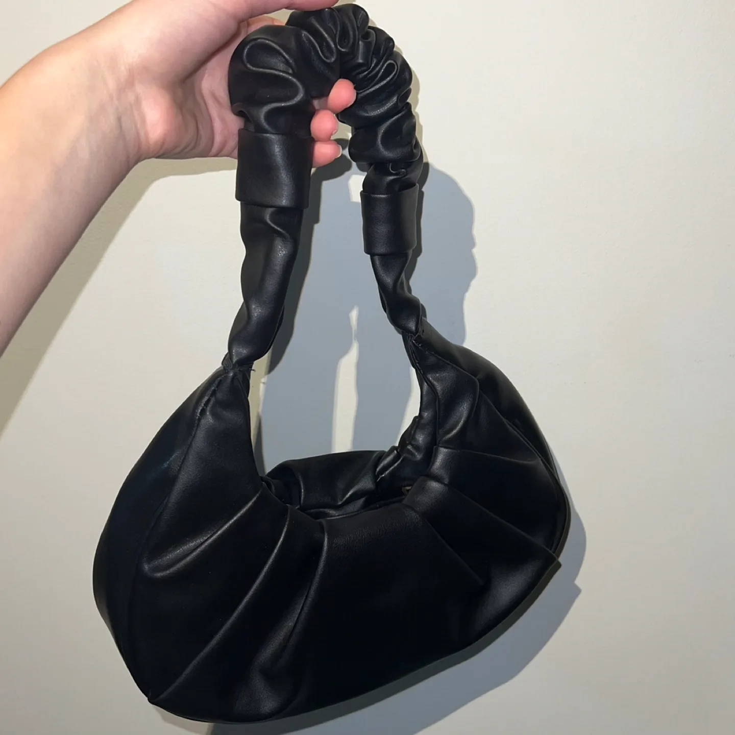 Black  Baguette Handbag image indicator(2)