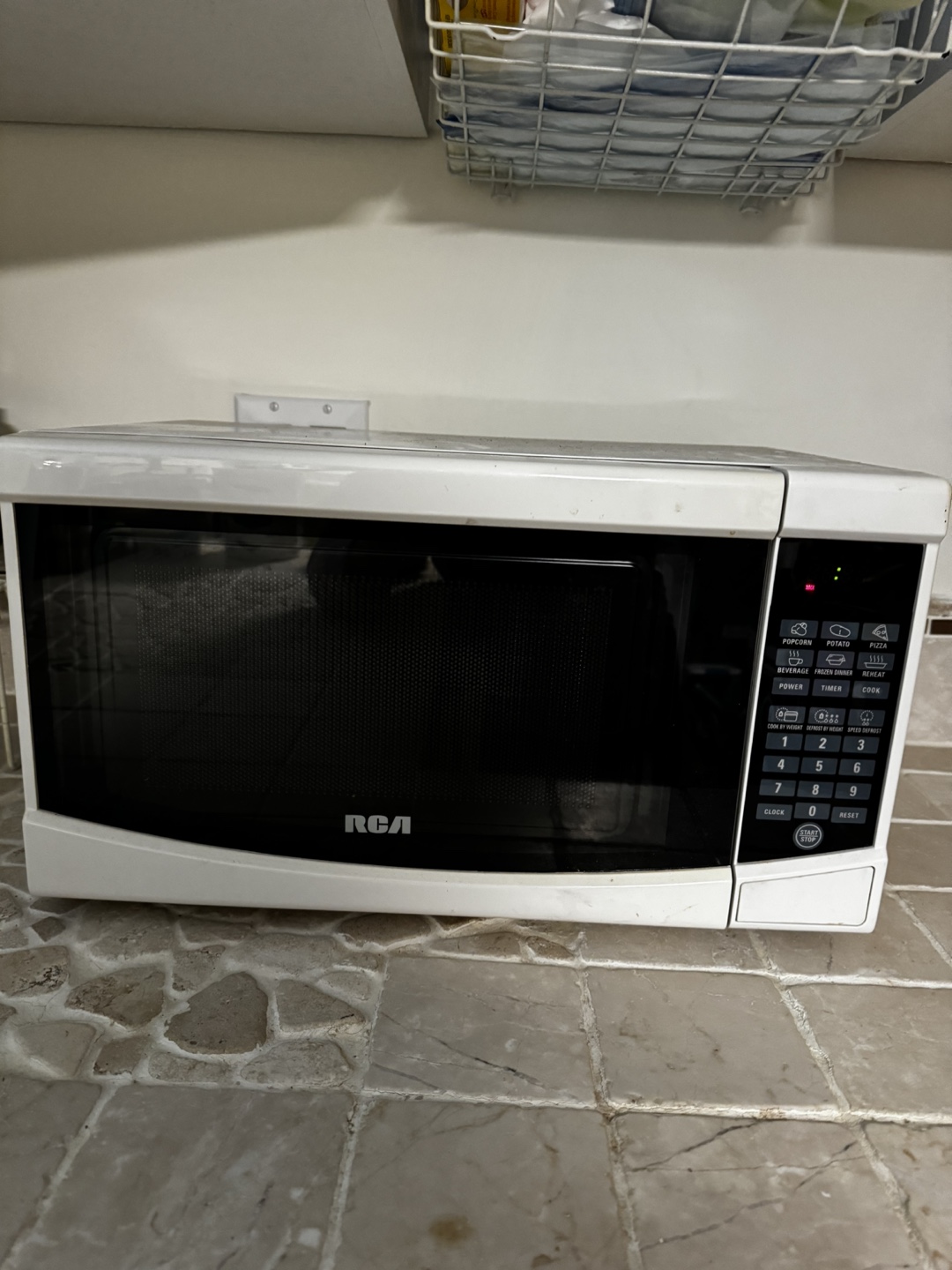 White RCA microwave