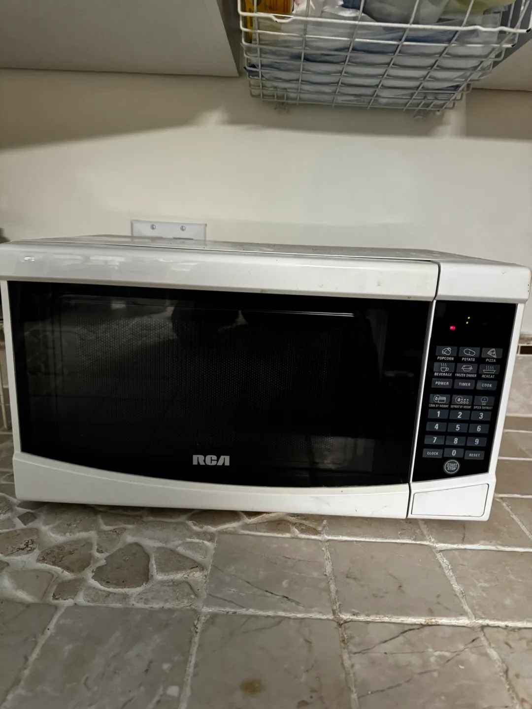 White RCA microwave thumbnail