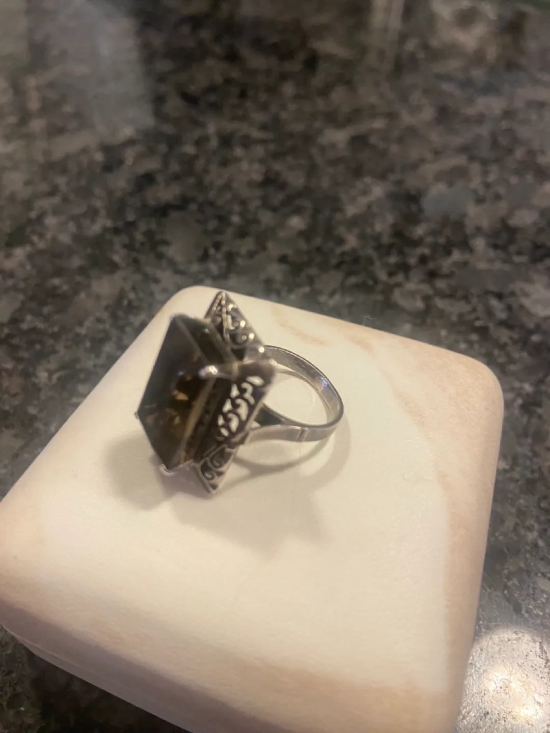 Vintage Smoky Quartz Ring image indicator(3)