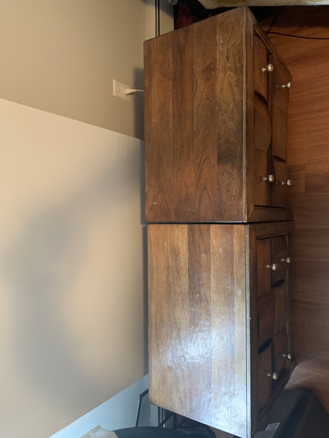 Bedroom Set with Dresser, Mirror, and Two Nightstands - photo 4