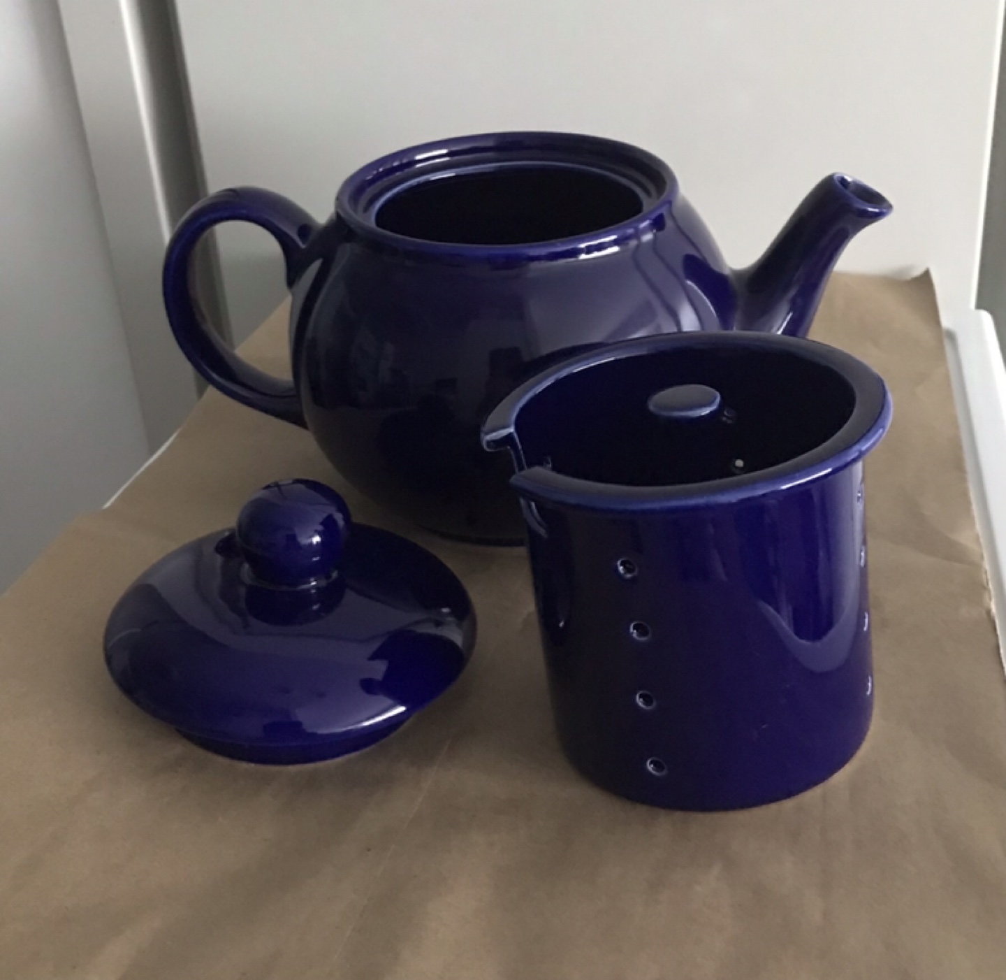 Large teapot with infuser insert - photo 2