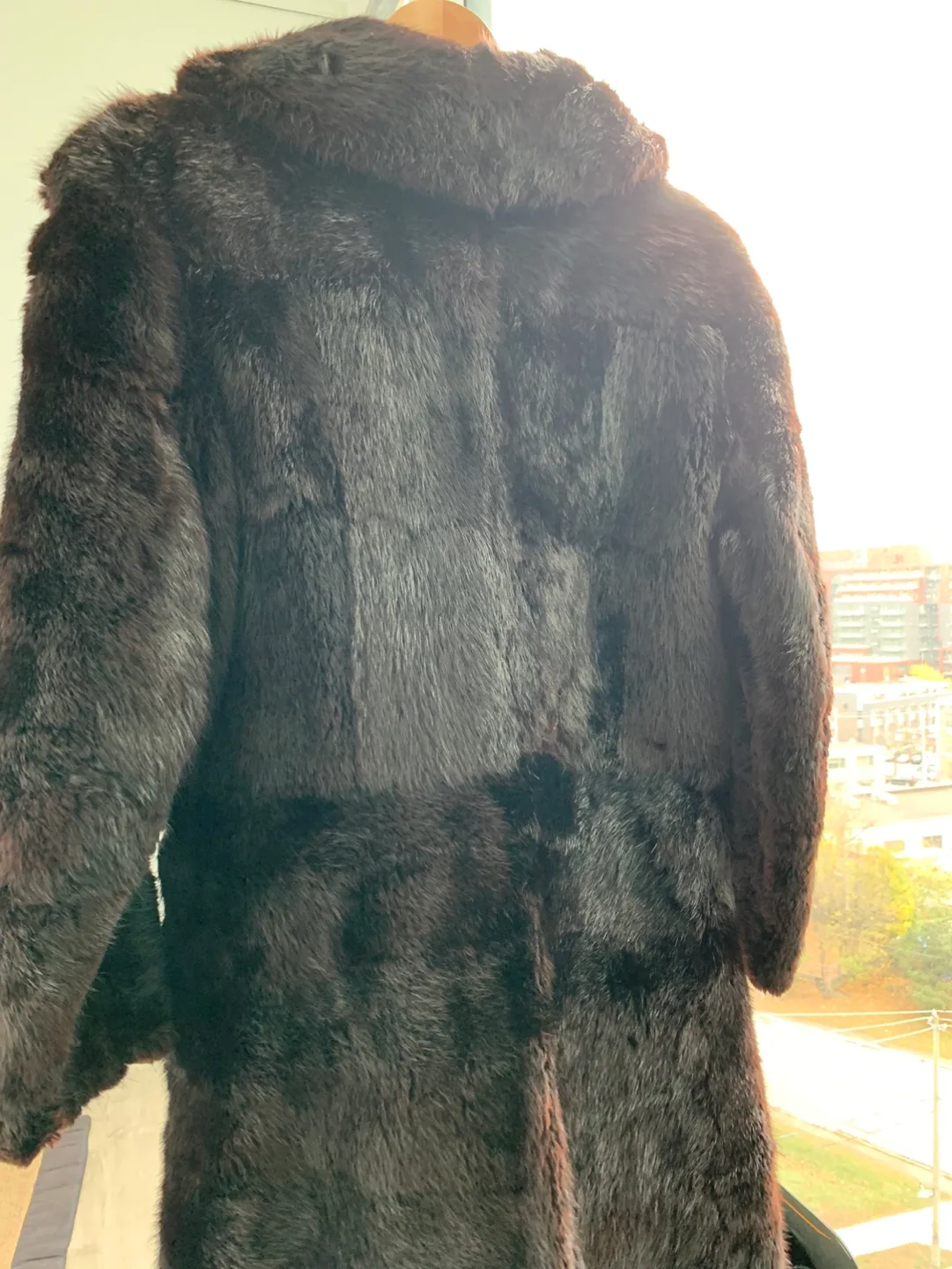 Brown Vintage Beaver Fur coat image indicator(4)