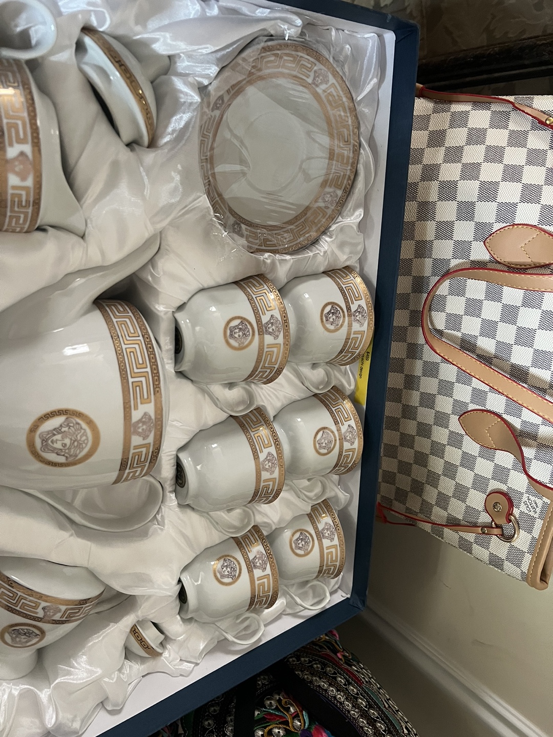 Large moving sale - photo 4