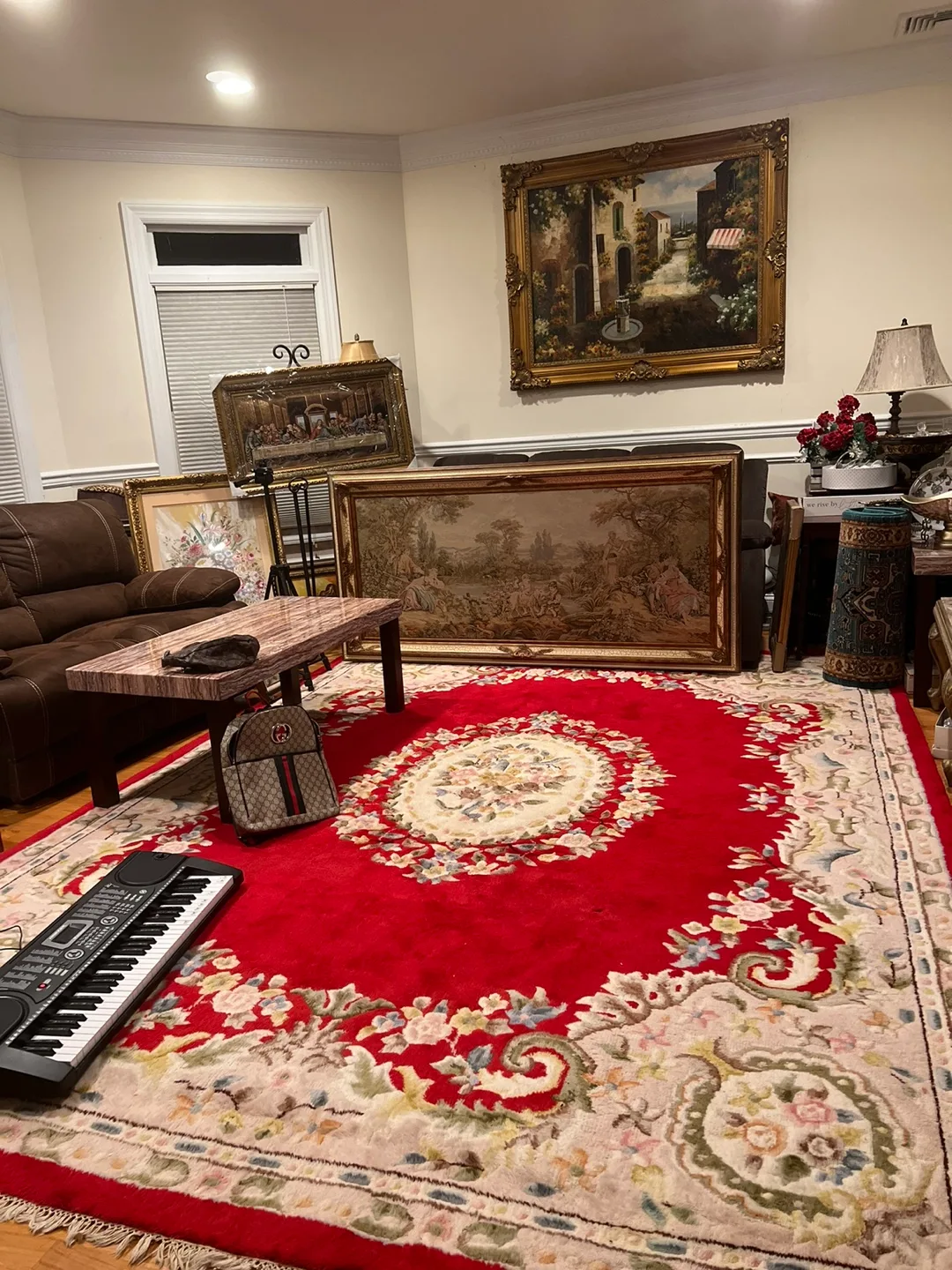 Large moving sale image indicator(6)