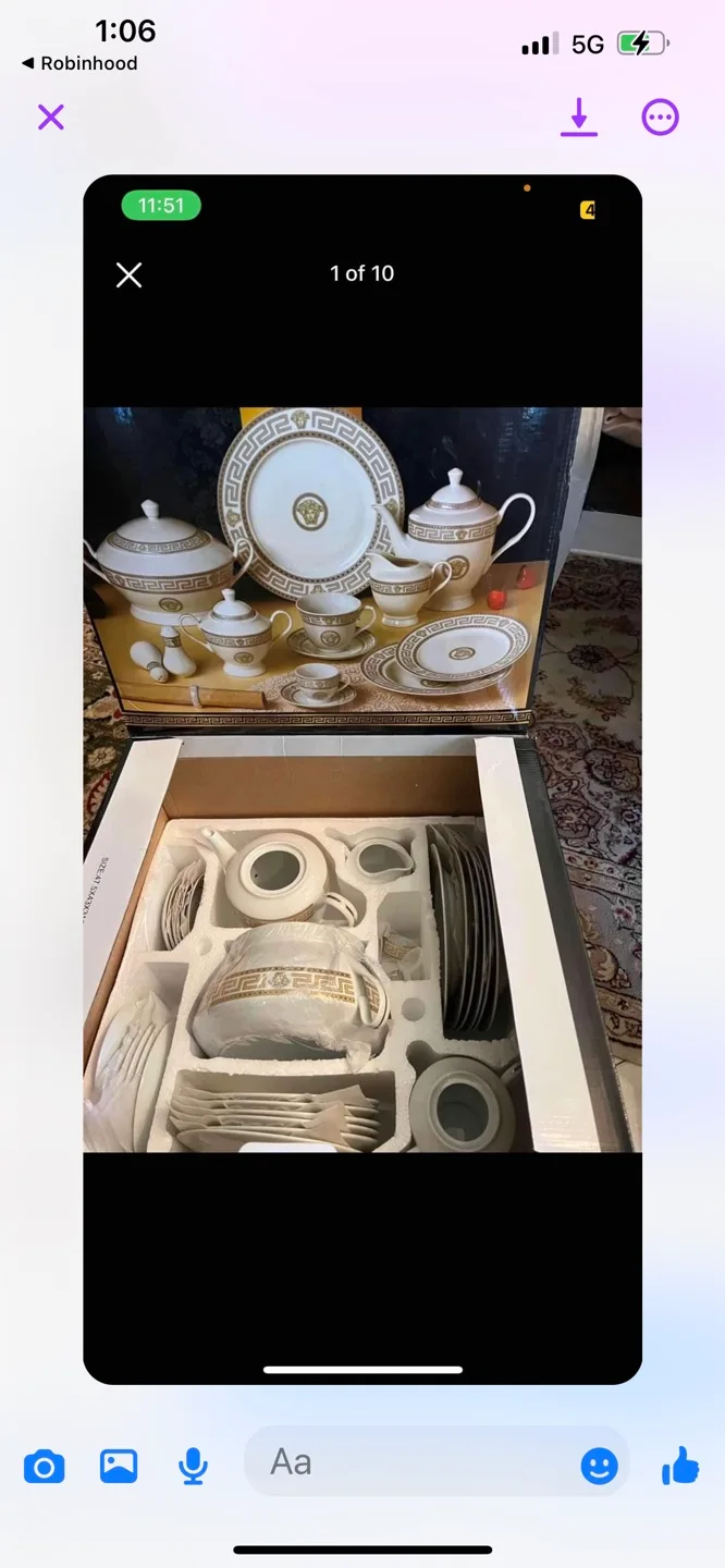 Large moving sale image indicator(8)