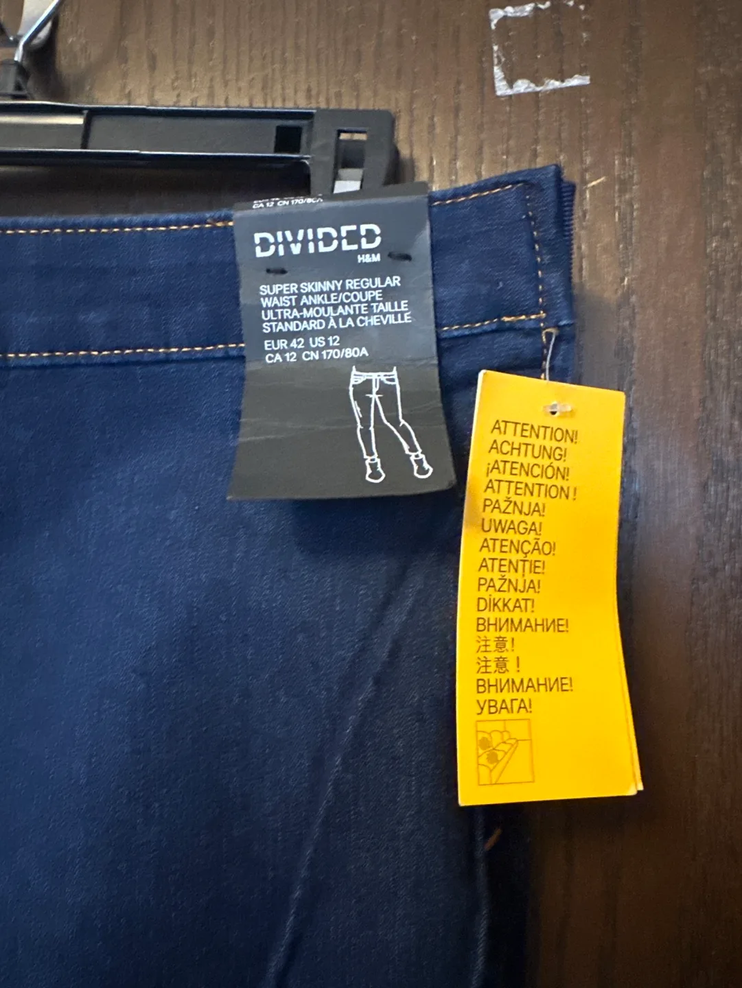 H&M Divided Super Skinny Jeans image indicator(2)