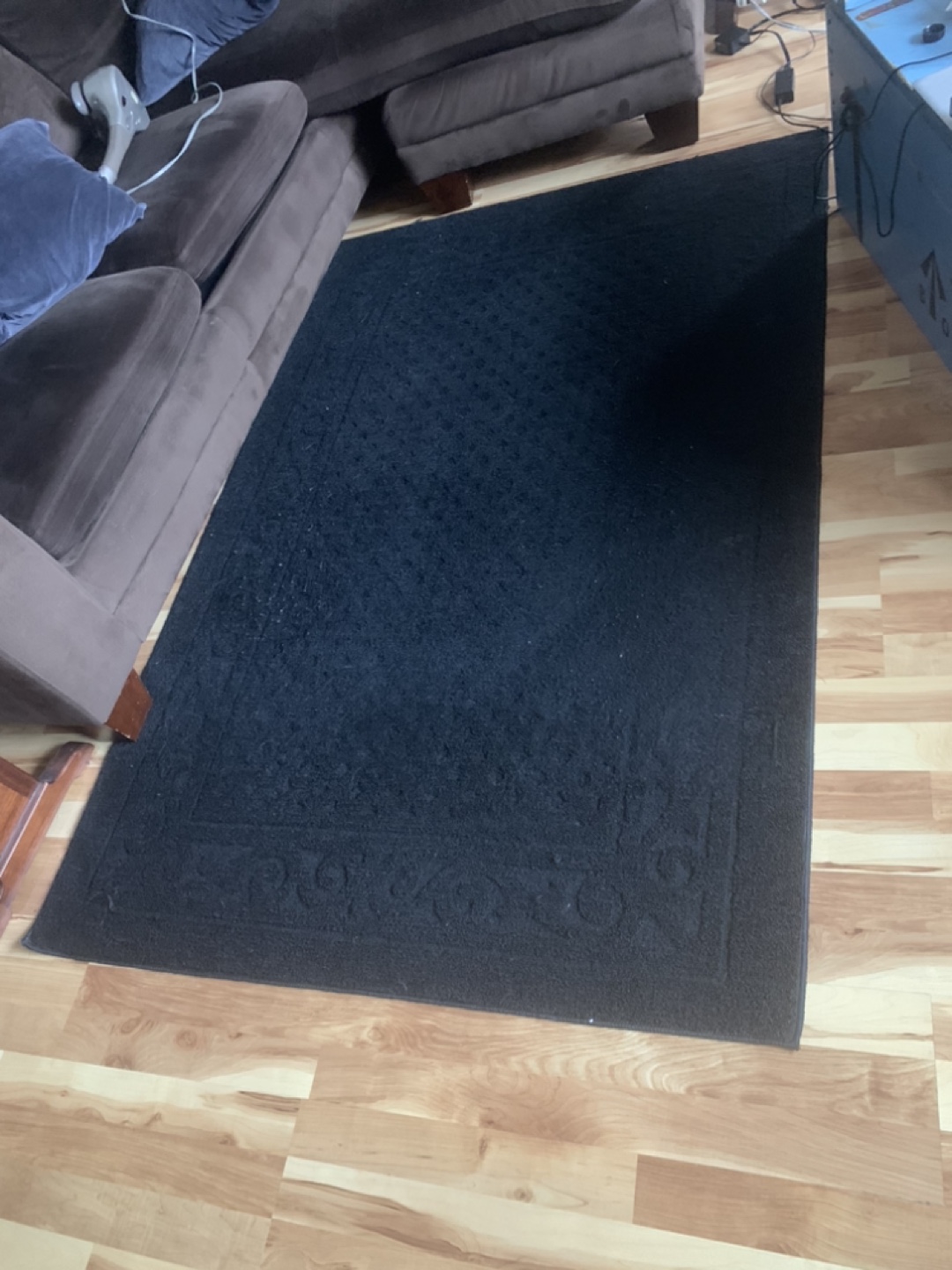 4x6 Black Rug #freecycle - photo 2