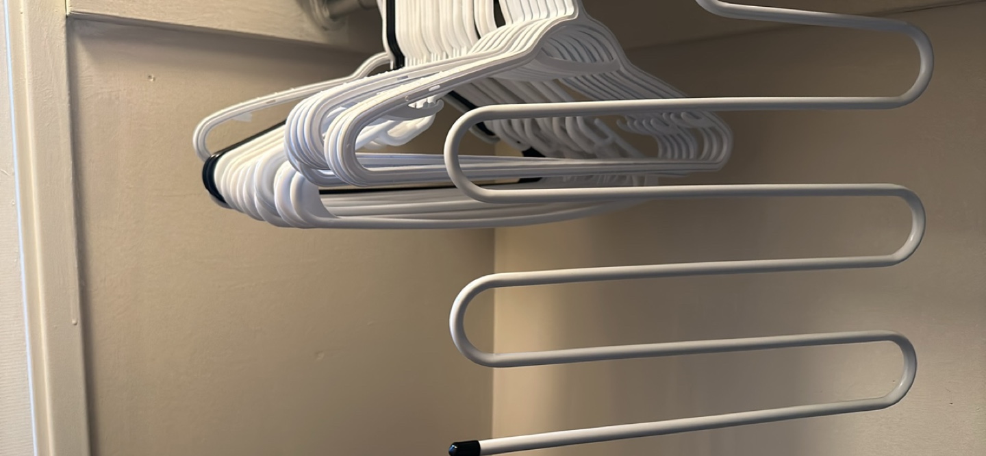 White and Black Plastic Hangers - photo 2