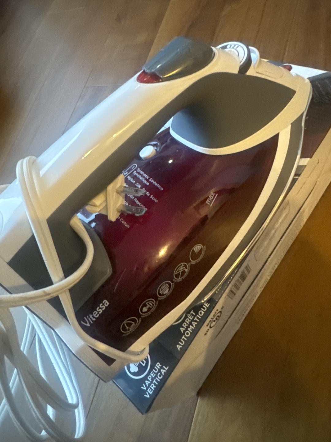 Black+Decker Vitessa Steam Iron - photo 3