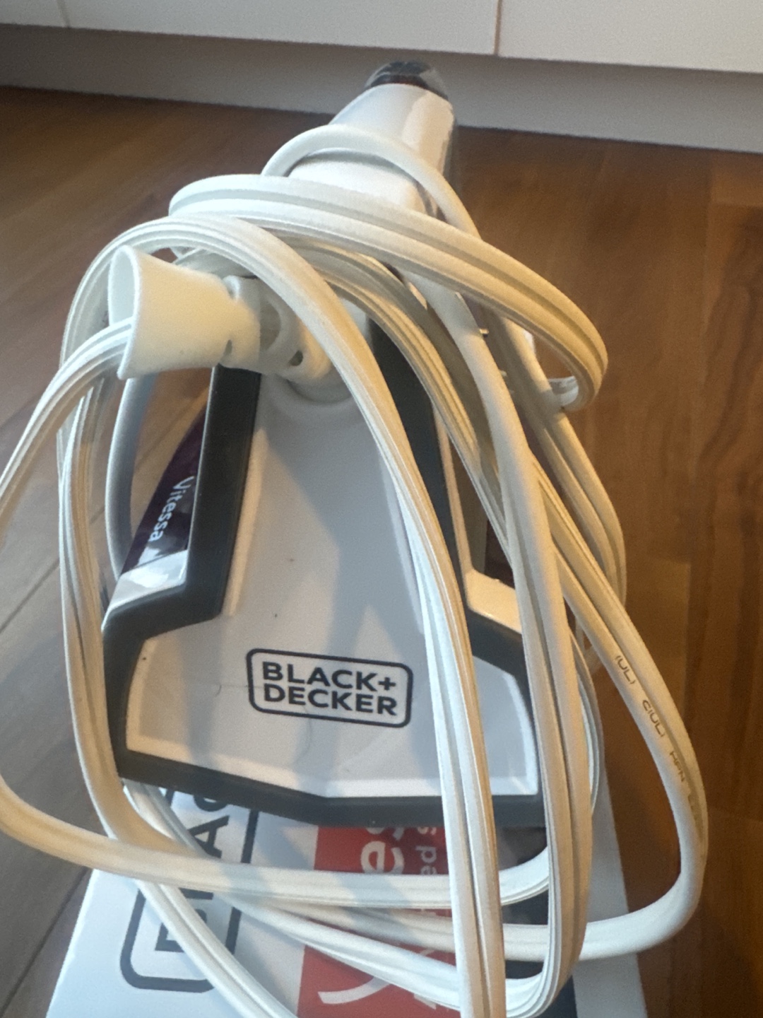Black+Decker Vitessa Steam Iron - photo 5