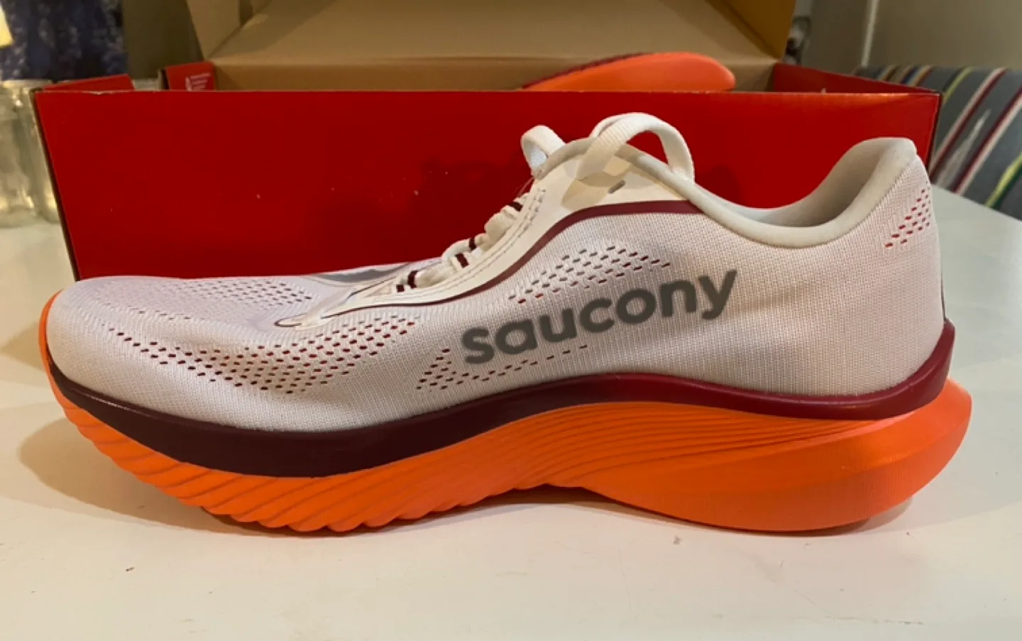 🥕Saucony Kinvara 15 Running Shoes - Size 9.5 image indicator(4)