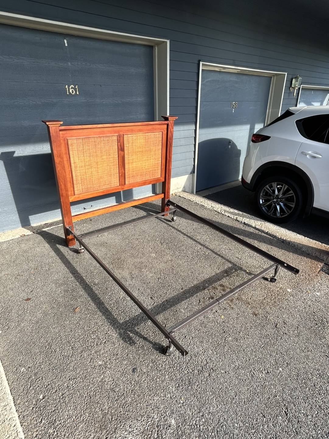 Solid Wood Headboard (Full Size) w/ Metal Bed Frame