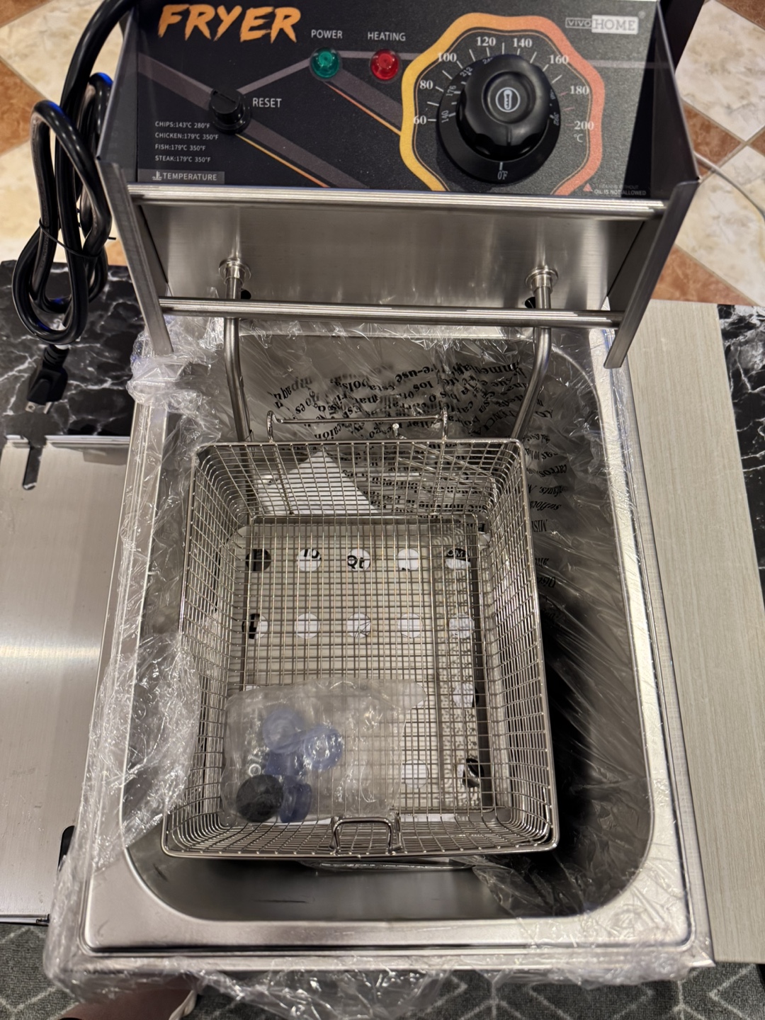 VIVOHOME 10.35QT Deep Fryer - photo 3