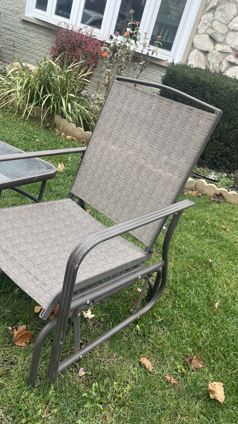 Glider Rocking Chairs with Table - photo 2