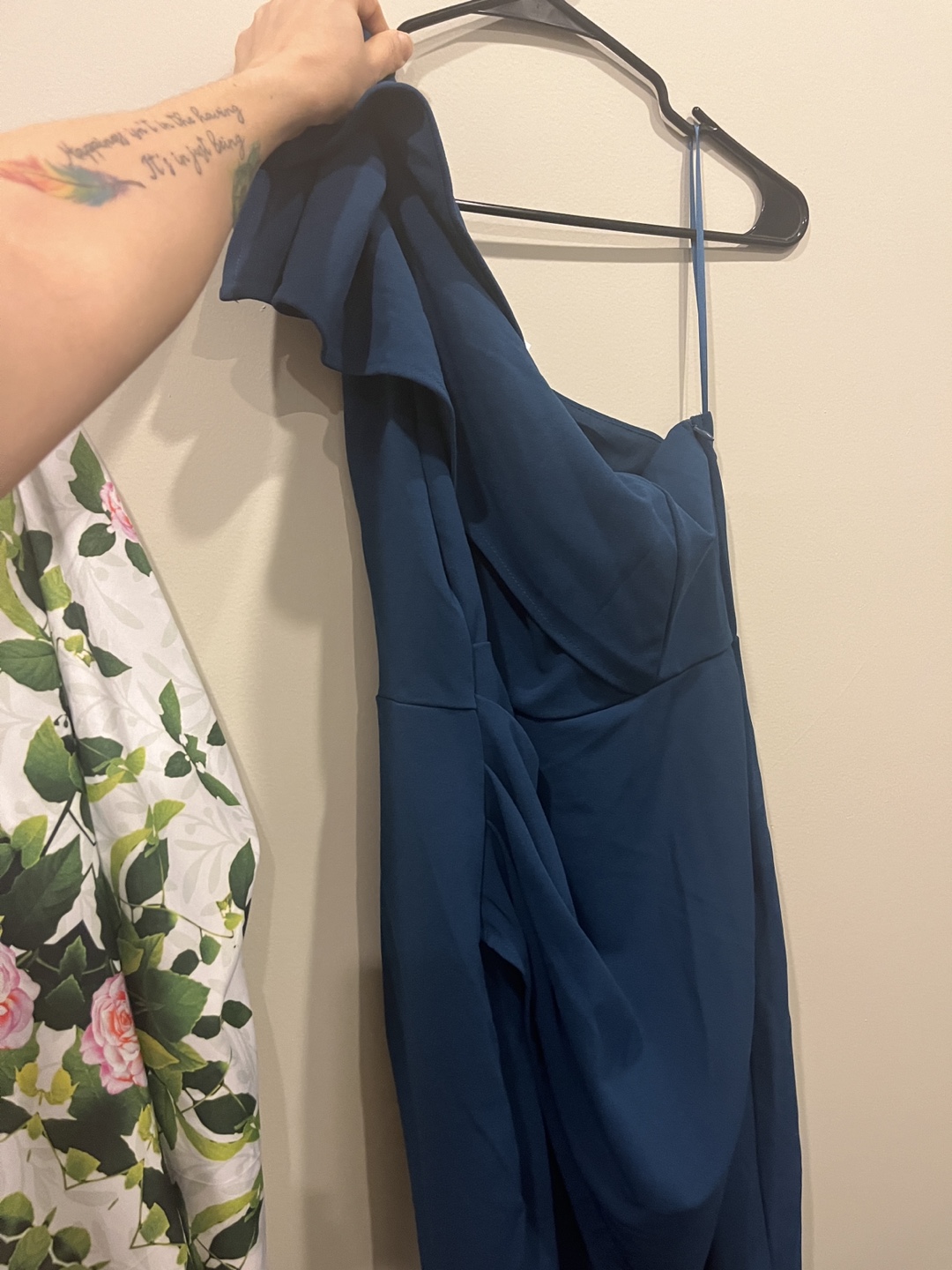 4 Dresses - Blue, Black, Green, and Pink - photo 2