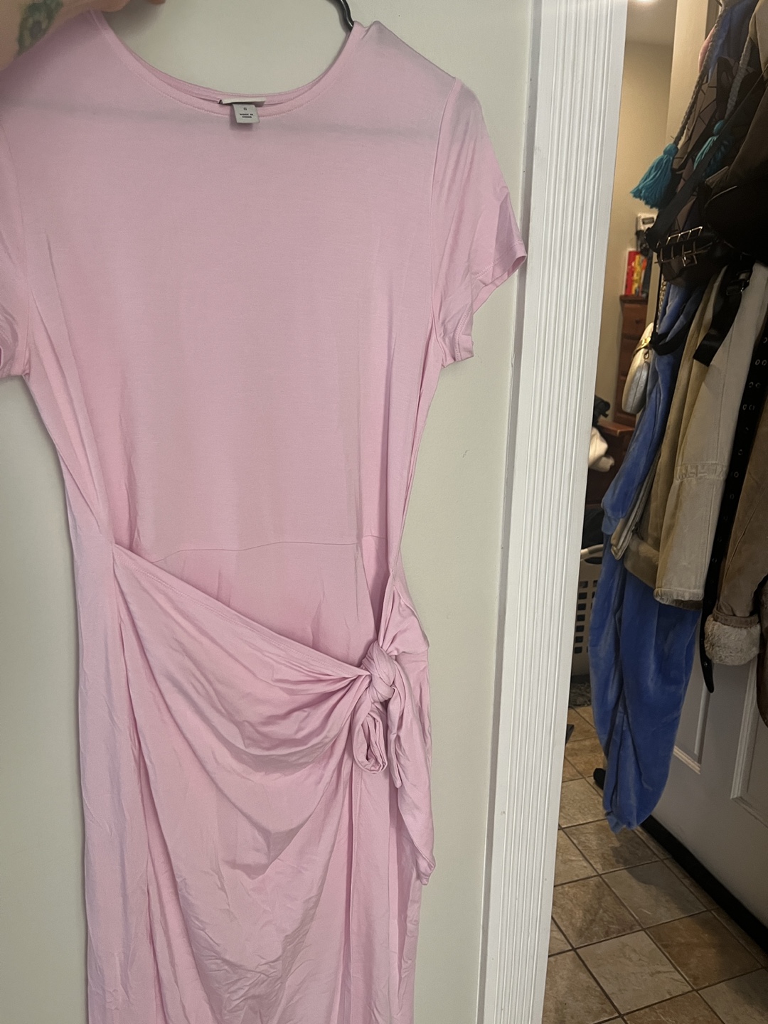 4 Dresses - Blue, Black, Green, and Pink - photo 5